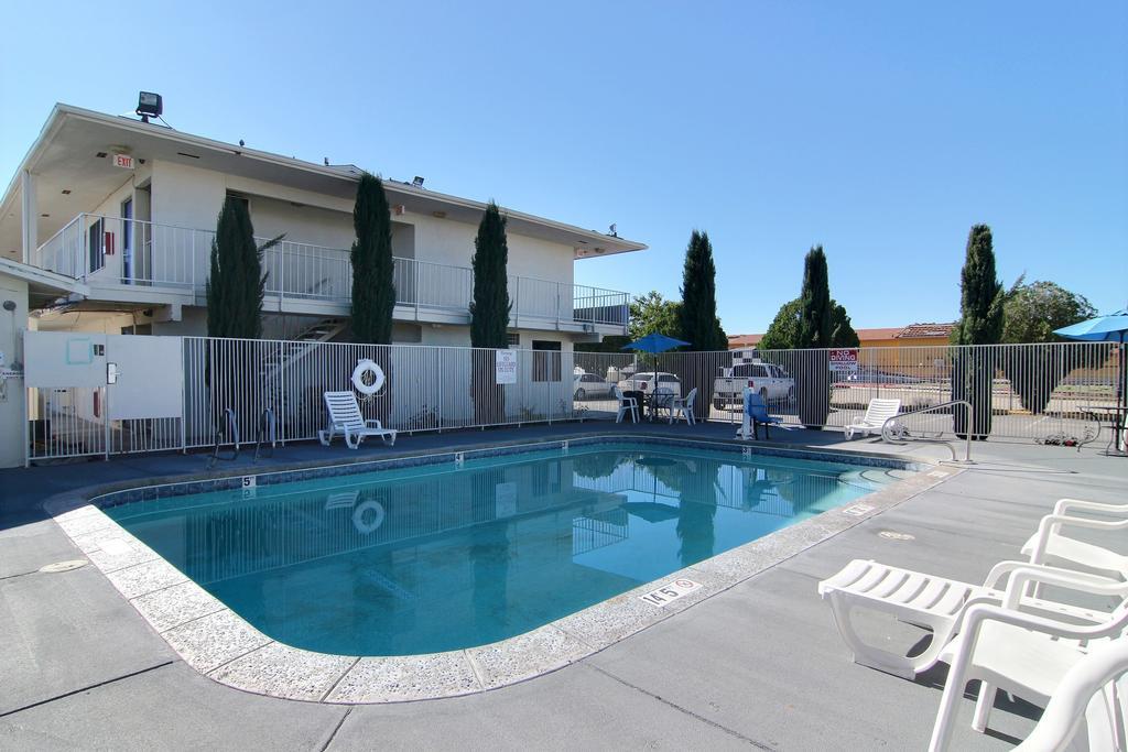 Motel 6-Carlsbad, Nm Esterno foto